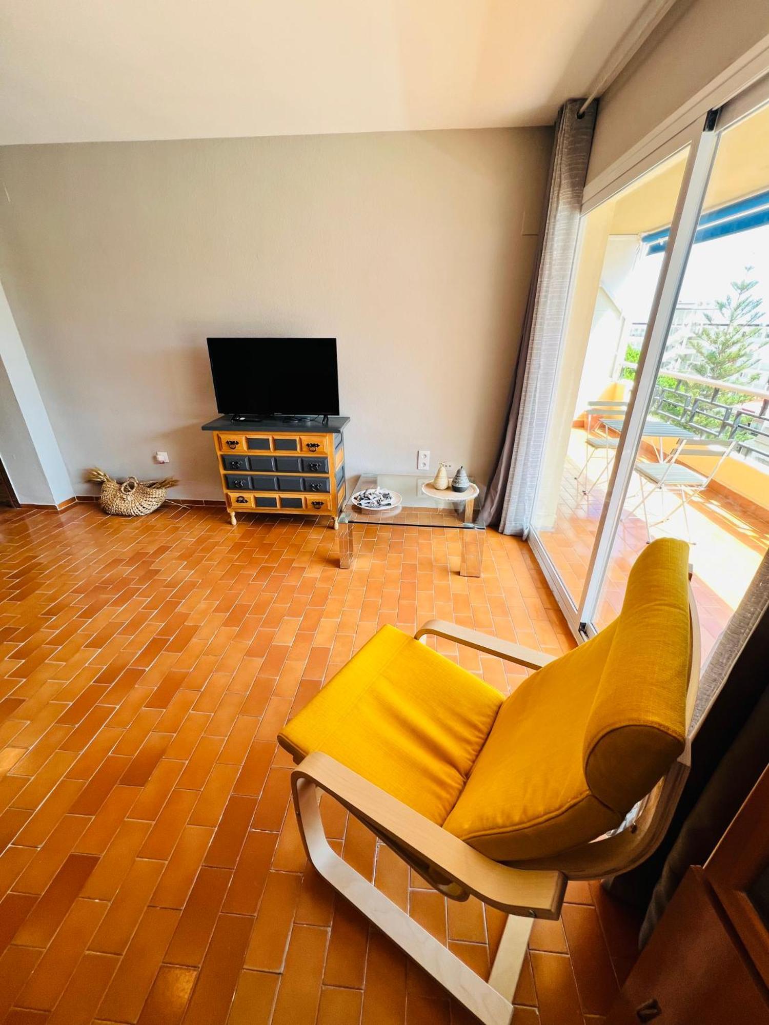 Апартаменты Torremolinos Carihuela Nucleo Cristal Экстерьер фото